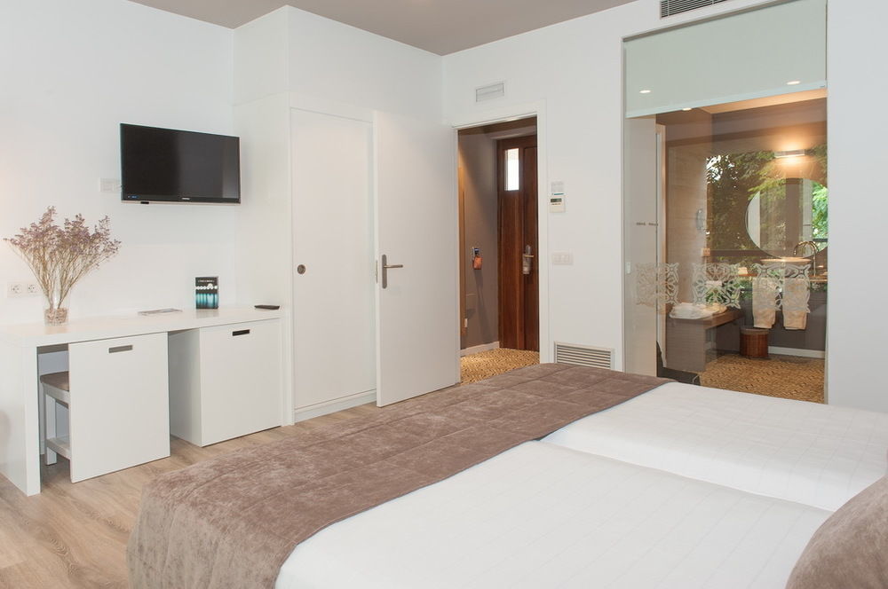 Urh - Molí Del Mig Hotel